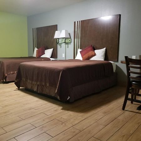 Simple Rewards Inn Roswell Exterior photo