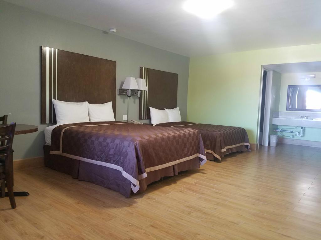Simple Rewards Inn Roswell Exterior photo