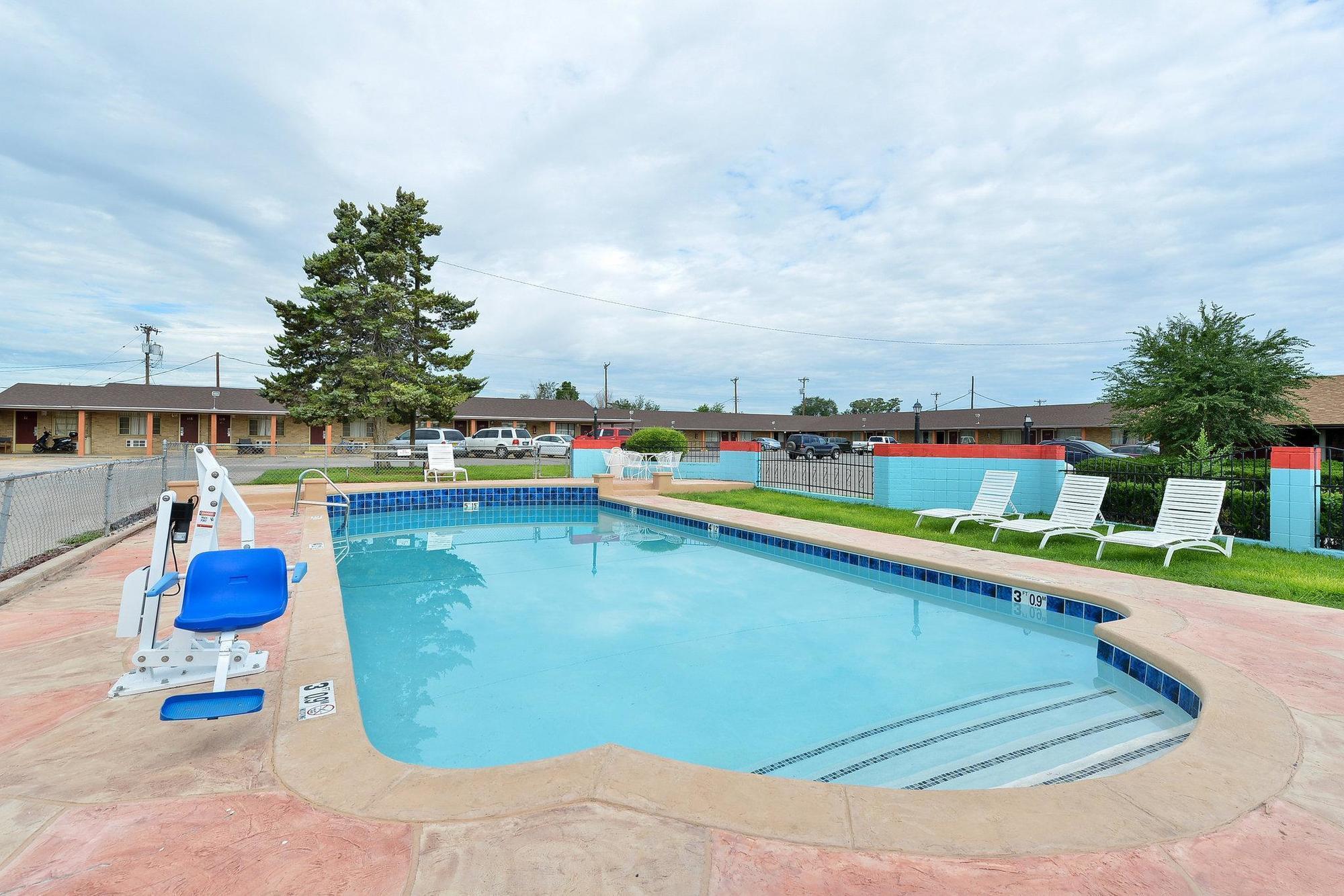 Simple Rewards Inn Roswell Exterior photo